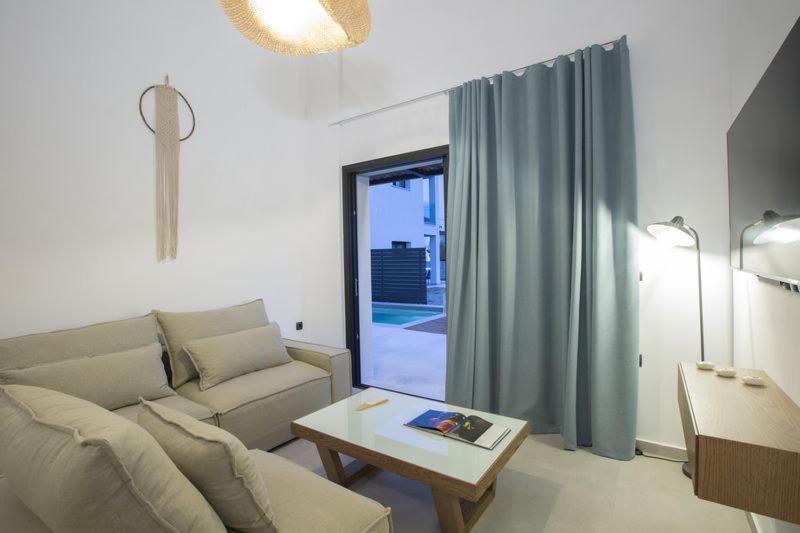Seascape Villas Vassiliki - Beachfront Villas Exterior photo