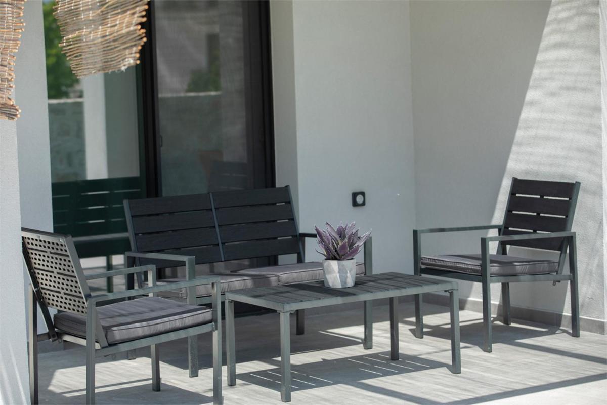 Seascape Villas Vassiliki - Beachfront Villas Exterior photo